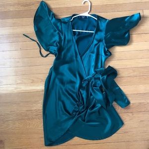 Vici emerald green tie dress